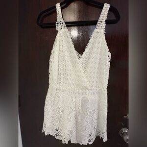 Bundle 2 for $30. verty White Lace Crochet Romper. Size M.